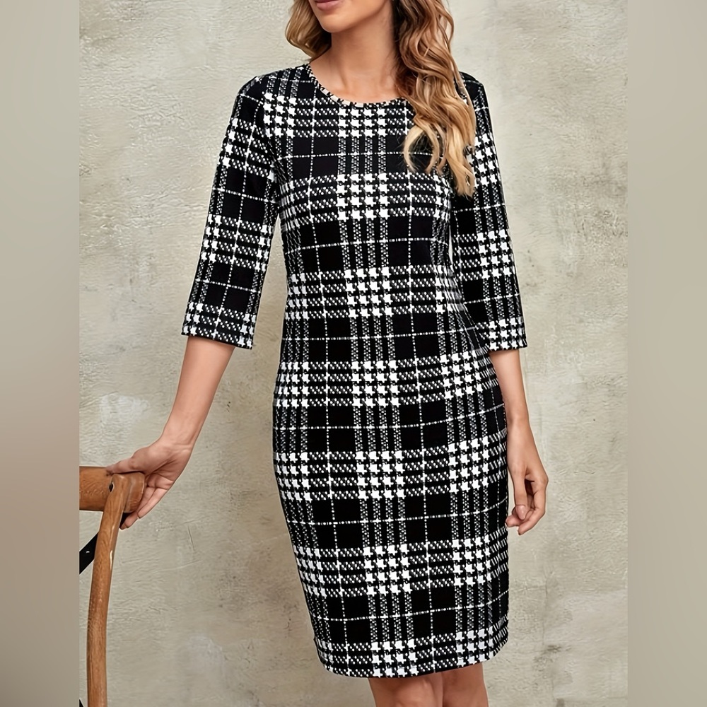 ⛱️ 2/20$ T fashion black and white plaid dress size M